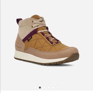 Teva Ember commute boot waterproof